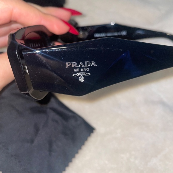 Prada Sunglasses SPR17WF so cute but too small for me :( main image 6